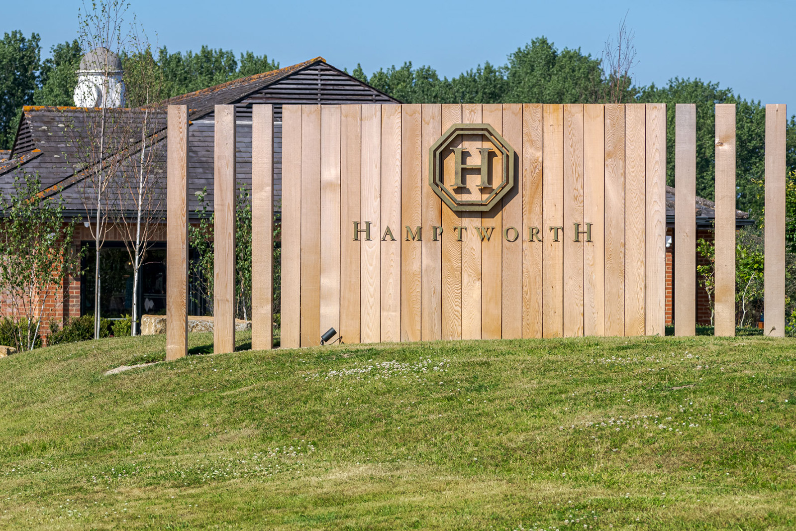 Hamptworth Golf & Country Club Membership