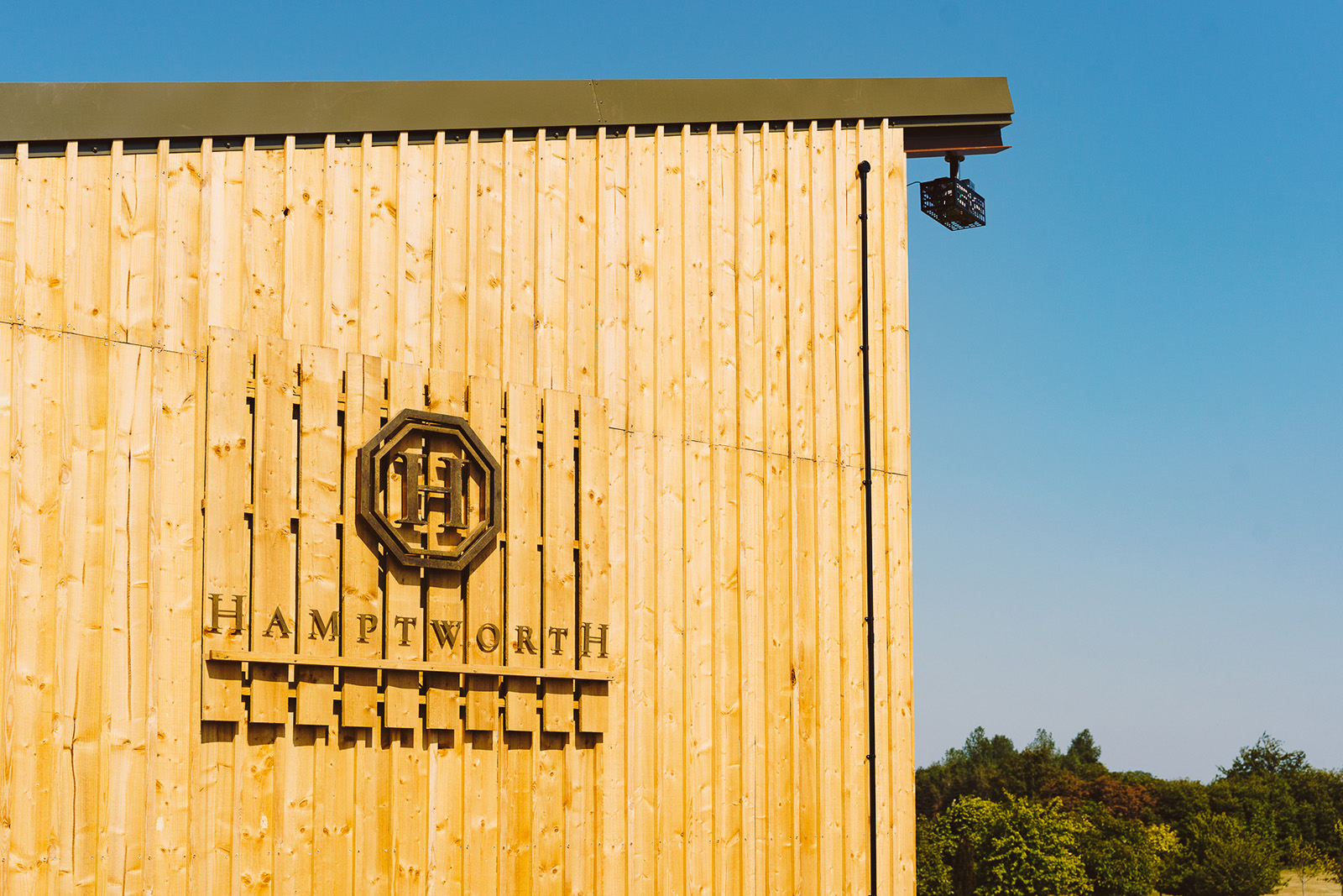 Hamptworth Golf Driving Range Exterior